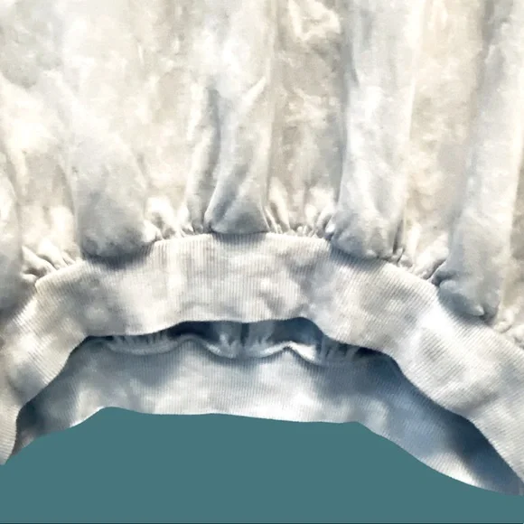 YFB Young, Fabulous & Broke Dolman Sleeved Grey and White Tie Dye Sweatshirt - Picture 5 of 6